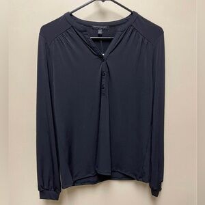 Banana Republic Long Sleeve Top